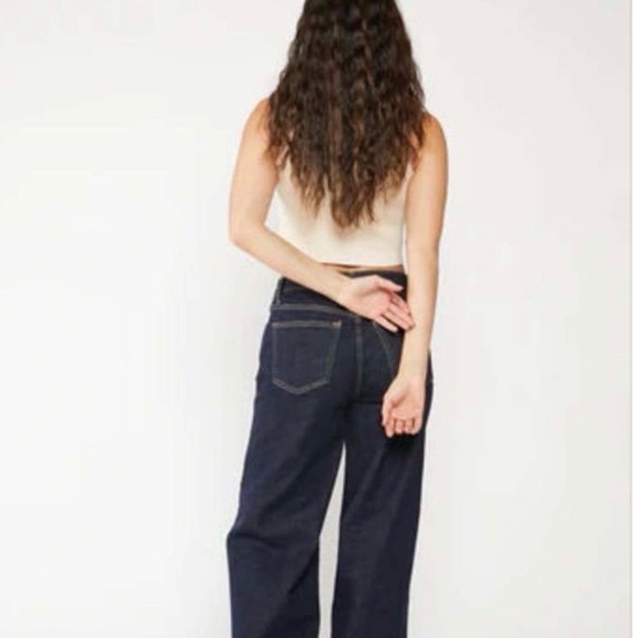 Oliver Logan Madison Jeans - Picture 2 of 4